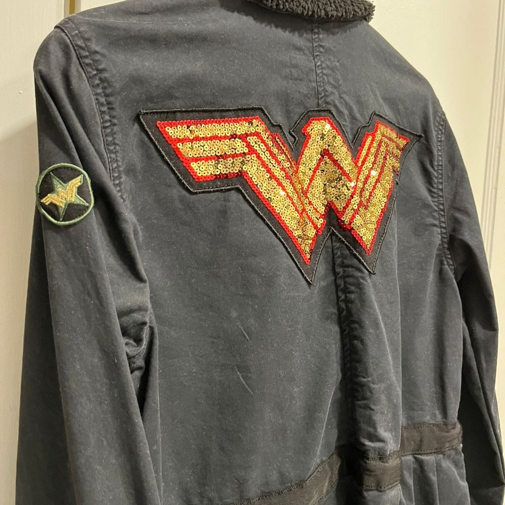 Dc X Gap Jacket Collaboration - image 3